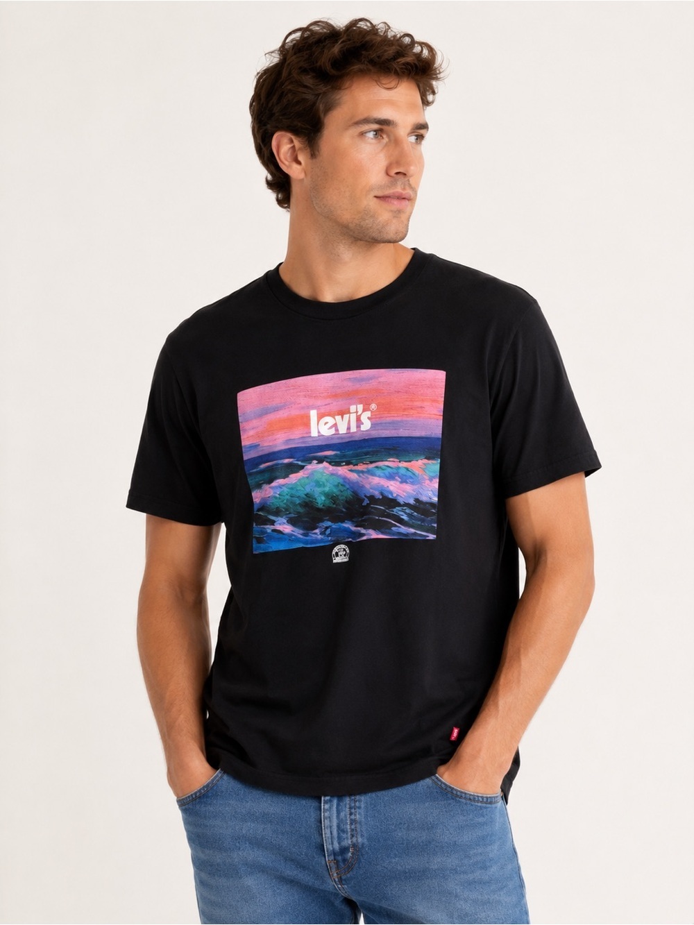 Levi’s Men’s Graphic T-Shirt Size Medium Black Ocean Sunset Tee
